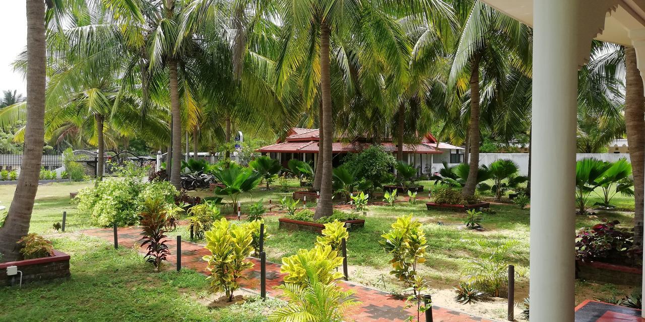 Crescent Sea Resort Nilaveli Exterior photo